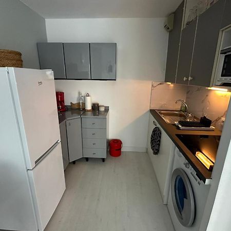 Spacieux Deux Pieces En Front De Mer Pour 4 Personnes Ref Plage 12 Saint-Raphaël Екстериор снимка